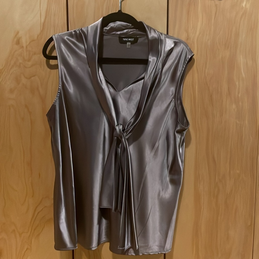 Silver Nine West V-Neck Blouse -XL